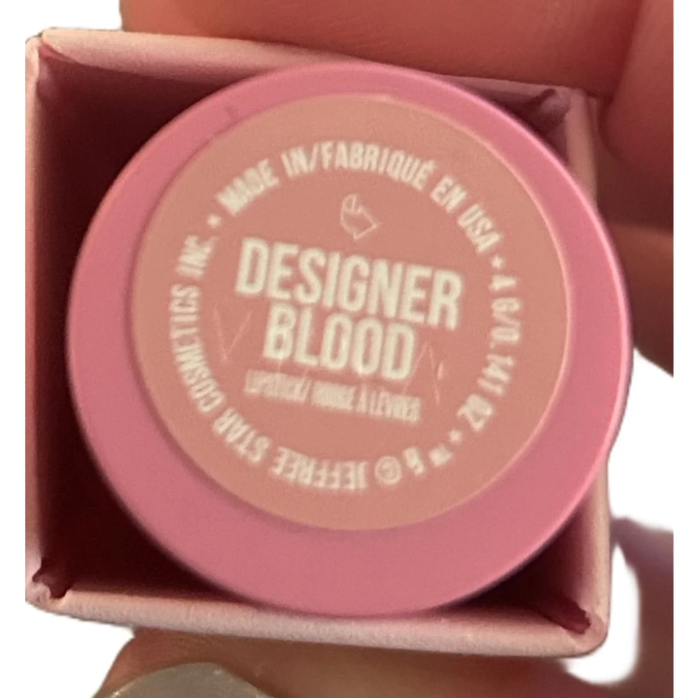 NIB Jeffree Star Cosmetics Velvet Trap Lipstick Designer Blood NIB Red